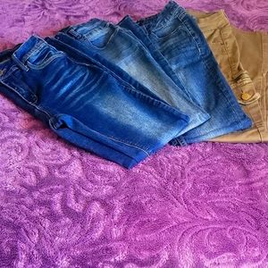 4 pairs of jean pants